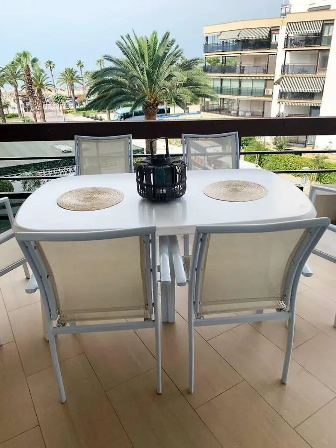 Formentor Beach primera linea de playa Apartamento Salou